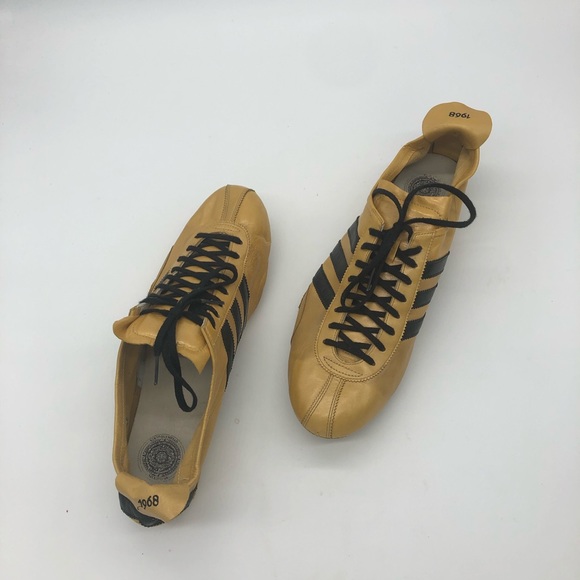 azteca gold track adidas